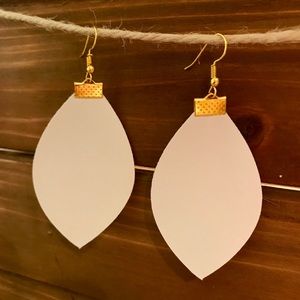 White leather earrings
